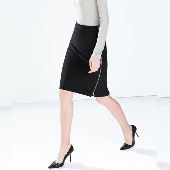 Zara Dresses & Skirts - ZARA Black Double Side Zip Pencil Skirt Women’s Size Small
